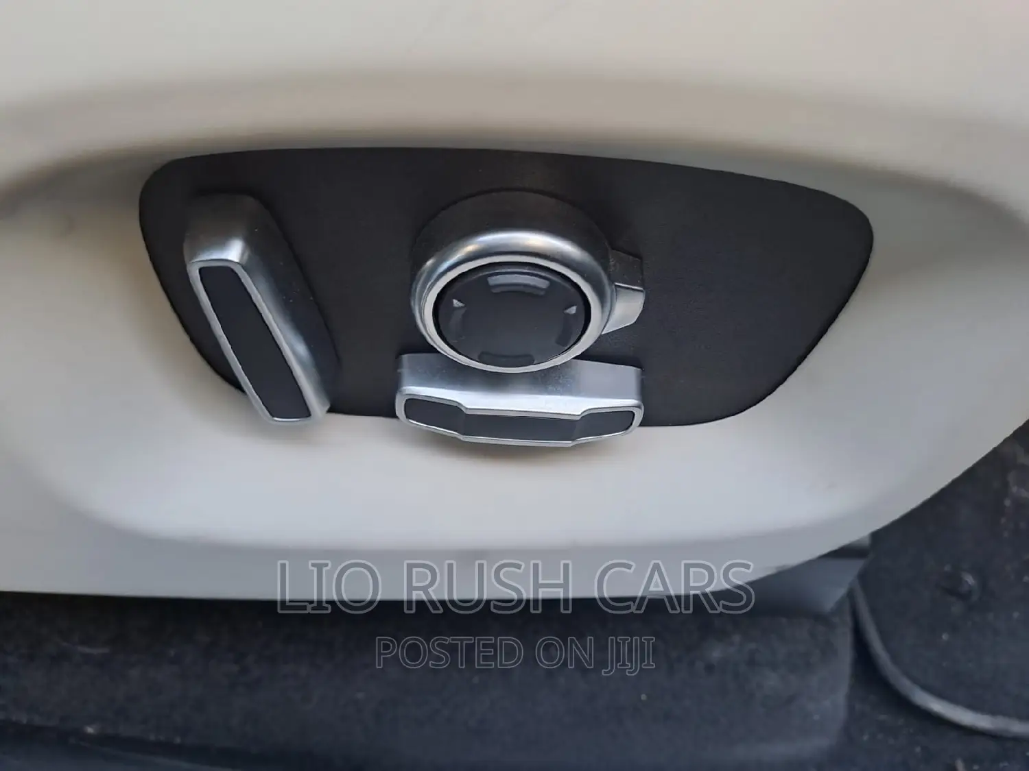 Land Rover Range Rover Vogue 2017 Black