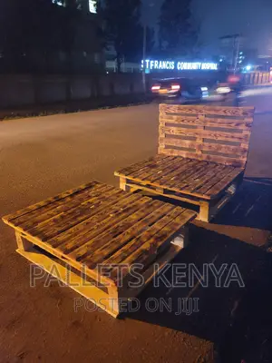Pallet Bed- 4*6 Detachable and Blazed Pallet Bed. (#RD20,)