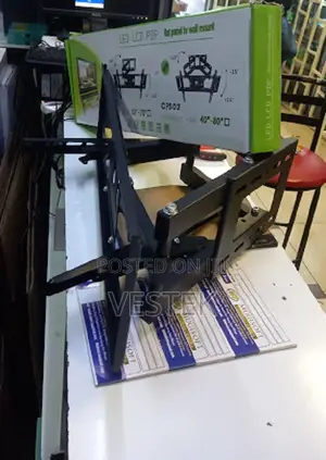 Quality 32 - 80 Inch Swivel TV Wall Mount Bracket