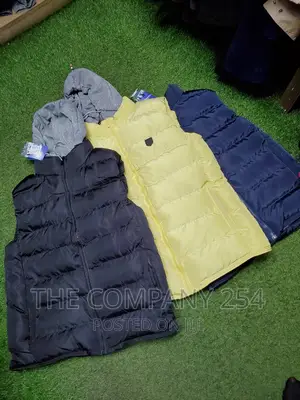 Legit Quality Men's Assorted Padded Half Jackets