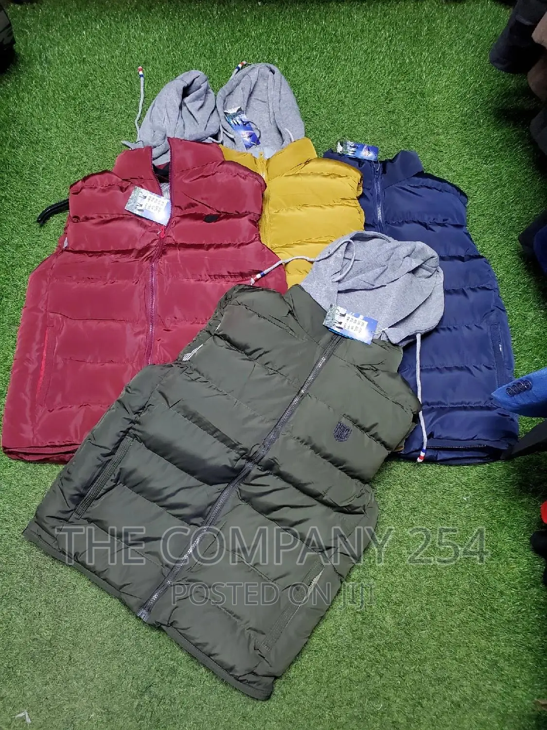 Legit Quality Men's Assorted Padded Half Jackets