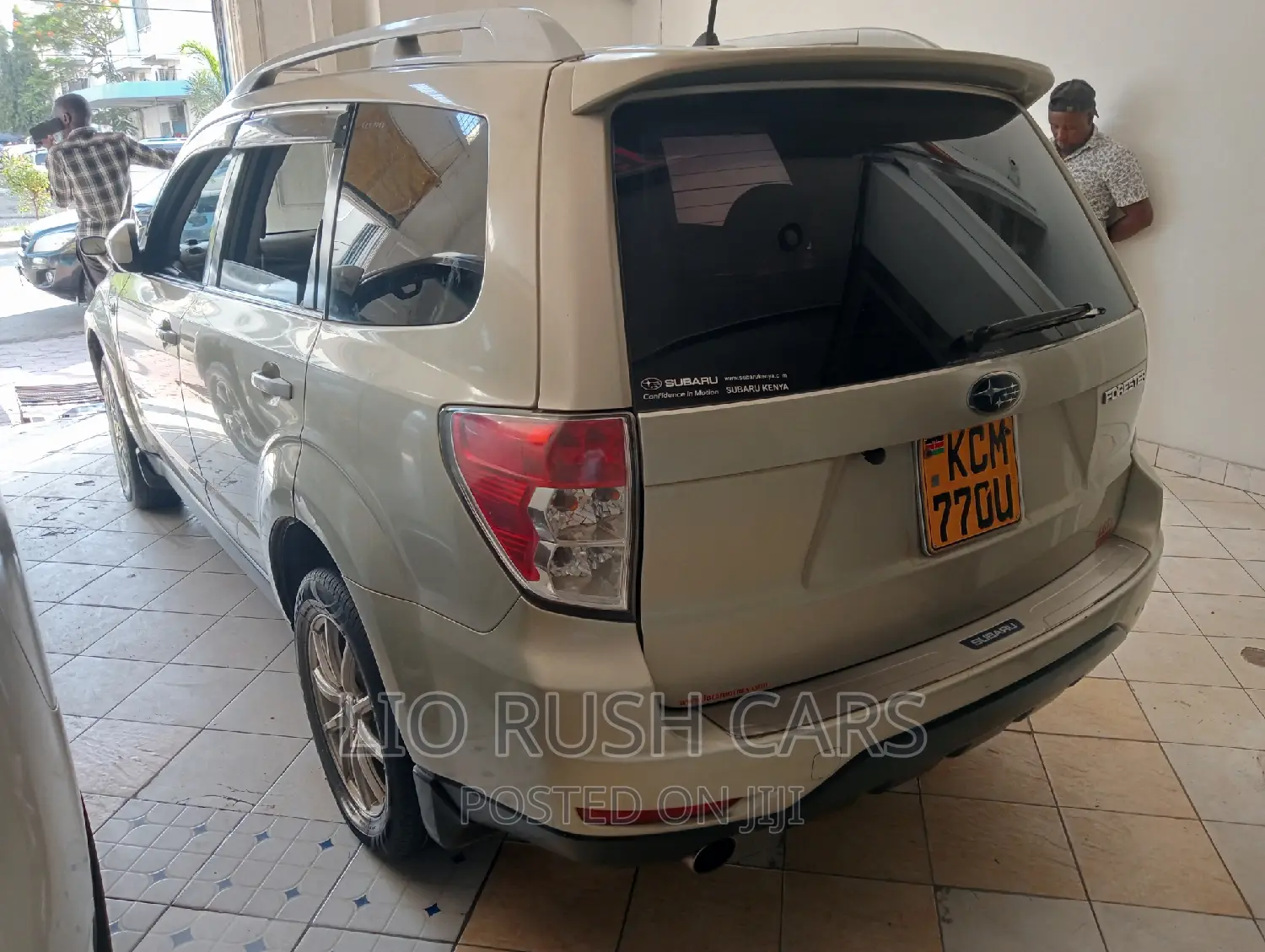 Subaru Forester 2011 Gold