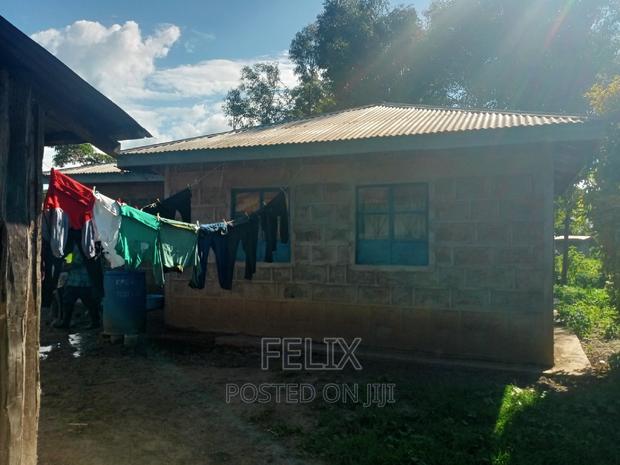 2 Bedroom House Kieni /Narumoru Kwa Jayee