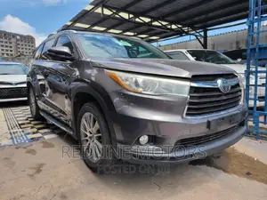 Toyota Kluger 2016 Gray