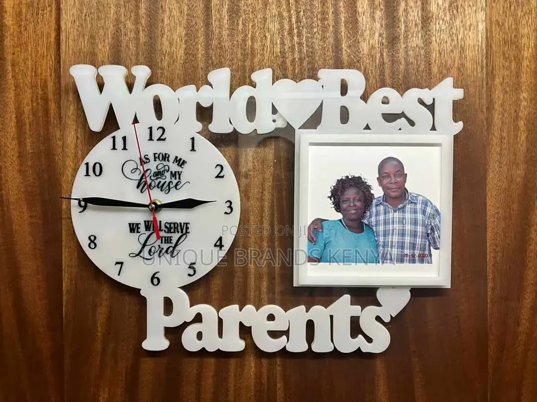 Wall Hangings and Customized Wall Clock