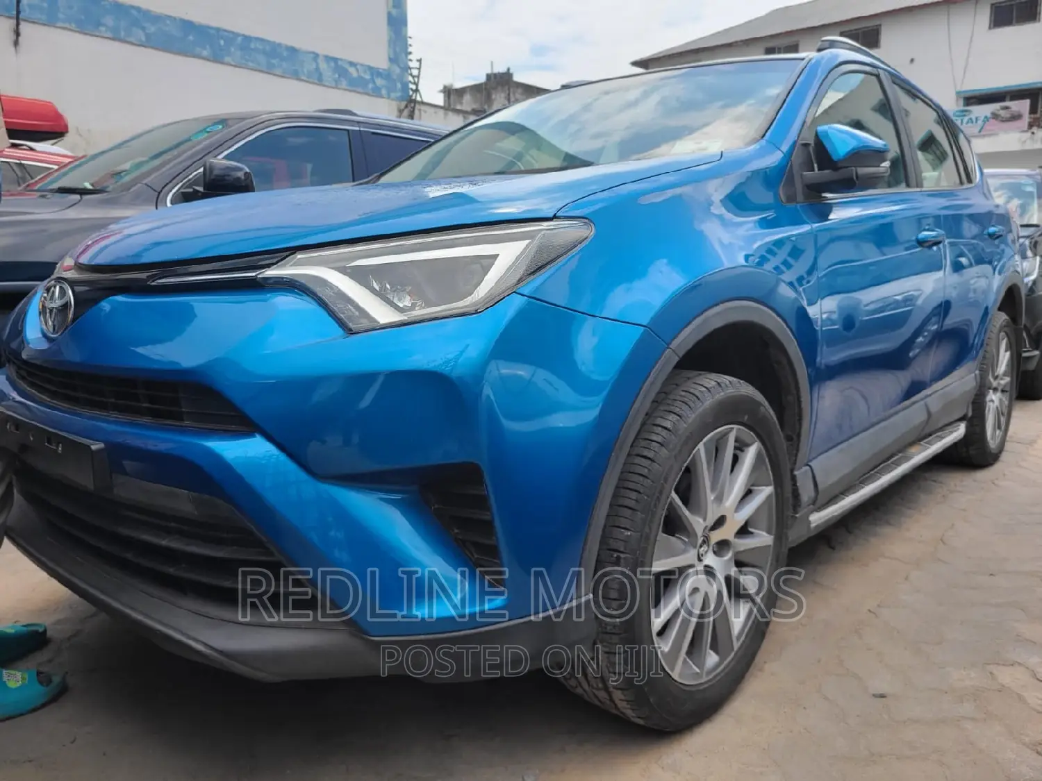 Toyota RAV4 LE AWD (2.5L 4cyl 6A) 2016 Blue