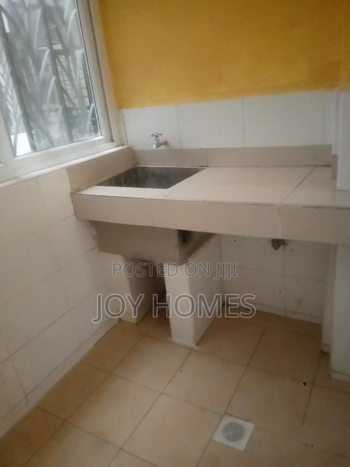 3bdrm Apartment in Madaraka for rent