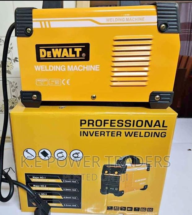 Commercial 500A Dewalt Welding Machine - main view