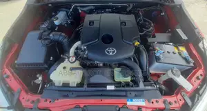 Toyota Hilux 2017 Red