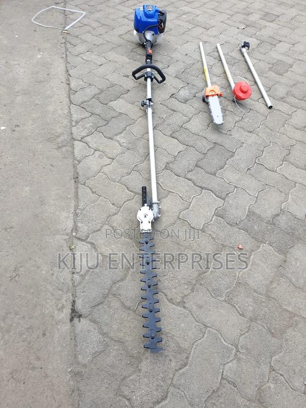 4 Stroke Brush Cutter Machine Available