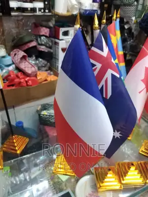 France Country Flag + Detachable Stand + Base