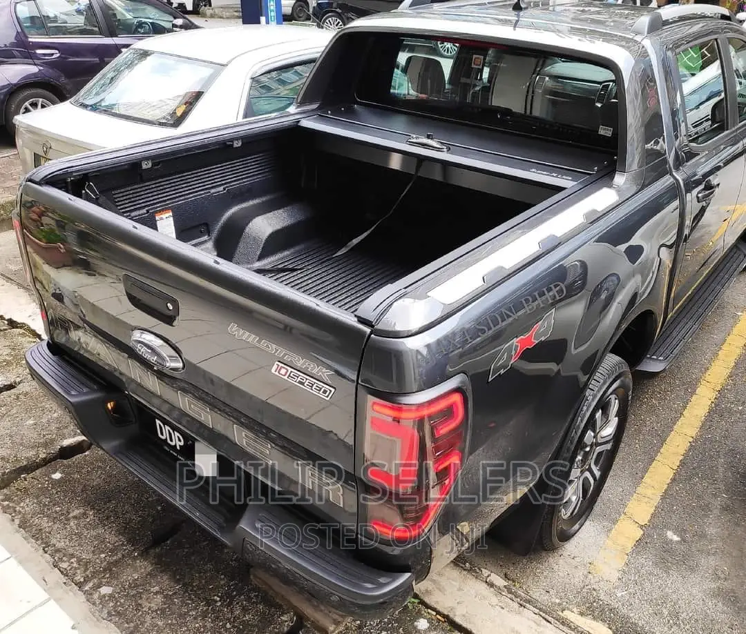 Rear Bumper Press [Hamer] - High Quality Material