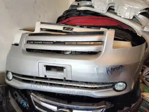 Noah 2008/2009/2010 Front Bumper