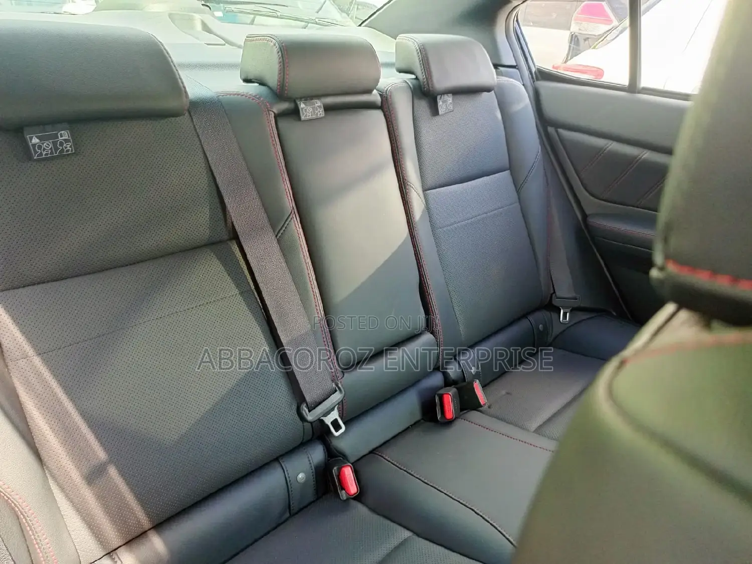 Subaru Legacy 2016
