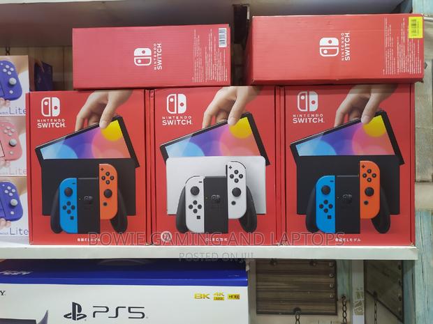 Nintendo Switch Oled - thumbnail 2