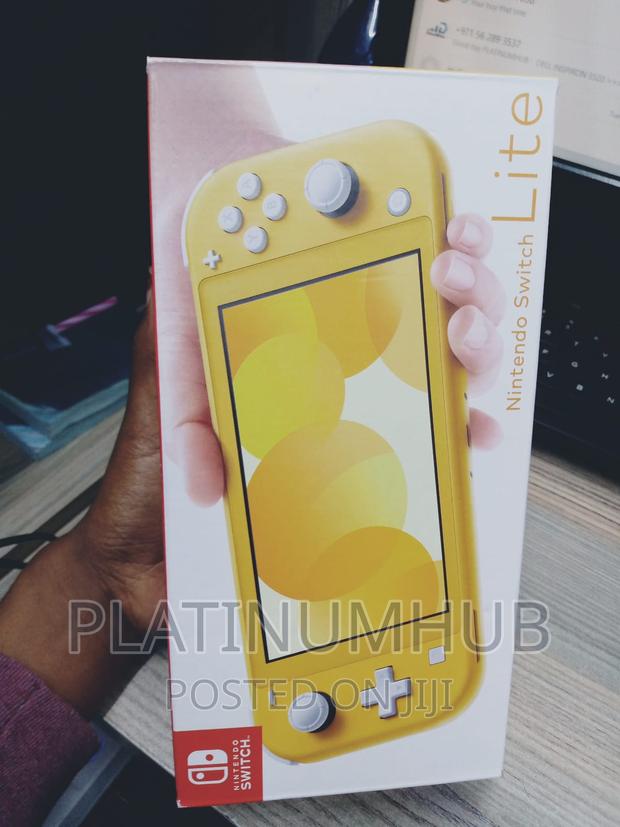 Nintendo Switch Lite(Yellow) - main view