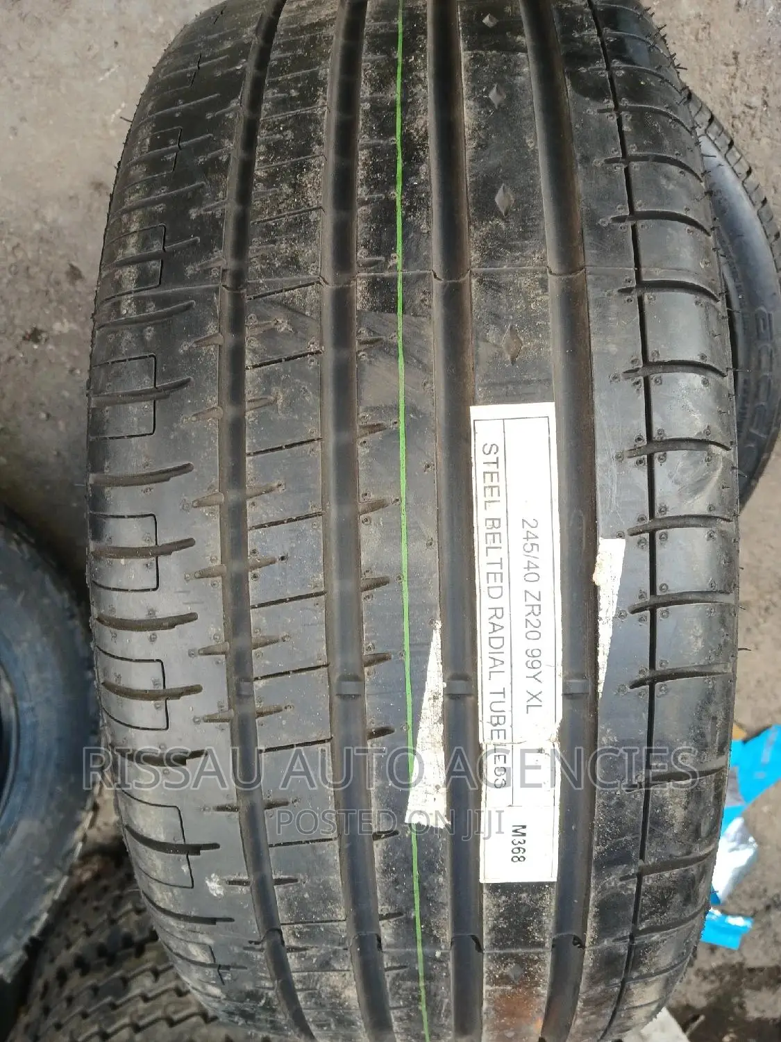 245/40 R 20 Accelera Low Profile Tyres Made in Indonesia.