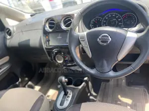 Nissan Note 2016 Brown