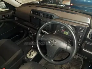 Toyota Succeed 2016 Blue