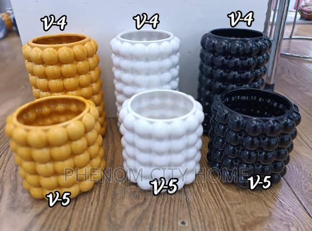 Flower Vases - main view