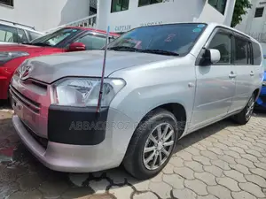 Toyota Succeed 2016 Gray