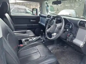 Toyota FJ Cruiser 2016 Beige