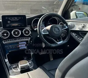 Mercedes-Benz GLC-Class 2017 White