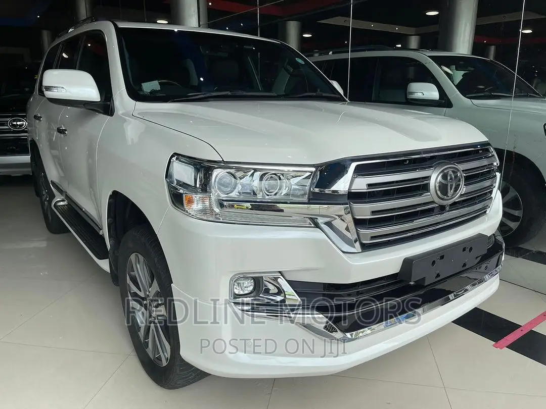 Toyota Land Cruiser 4.6 V8 ZX 2016 White