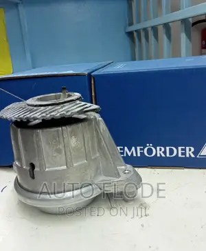 Mercedes W204 C200 Engine Mountings Available.