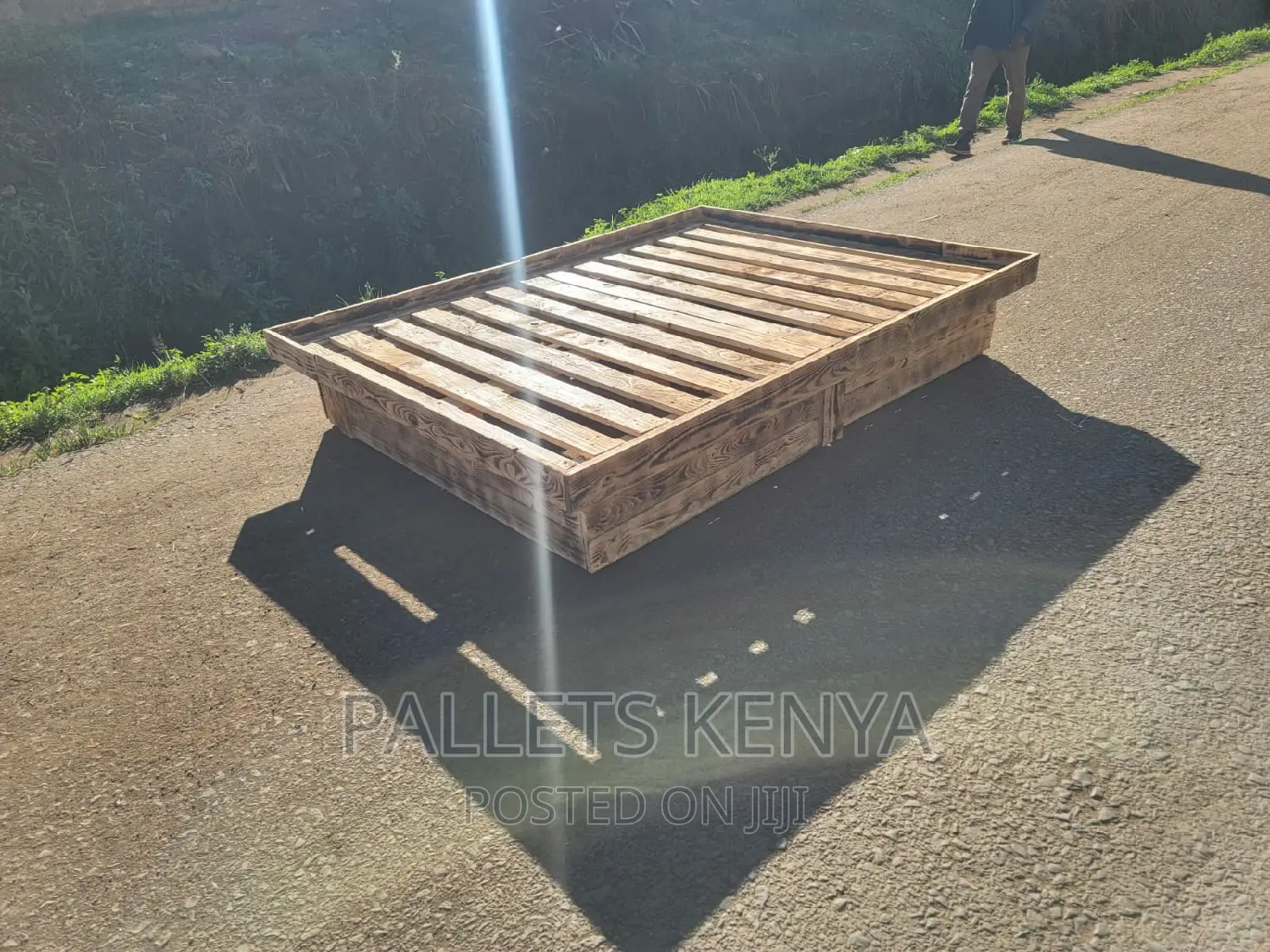 Pallet Bed- 5*6 Blazed Pallet Bed. (#JD04)