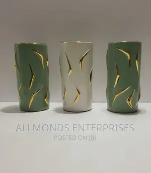 Flower Vase Ceramic Gold