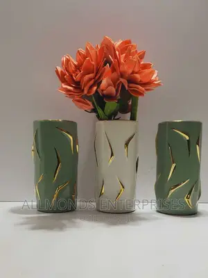 Flower Vase Ceramic Gold