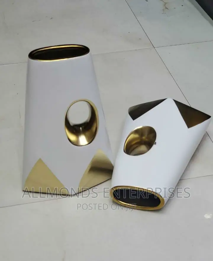 Flower Vase Ceramic Nordic Triangle Like