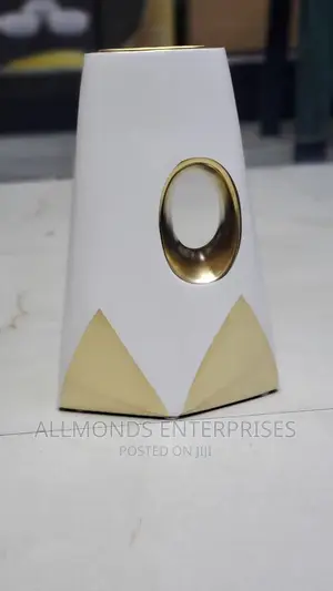Flower Vase Ceramic Nordic Triangle Like