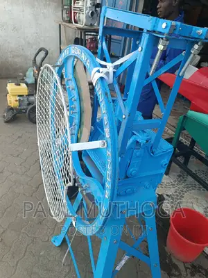 Grinders Maize and Oil