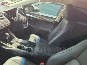 Lexus NX 300h Base 4x4 (2.5L 4cyl 2A) 2017 Black