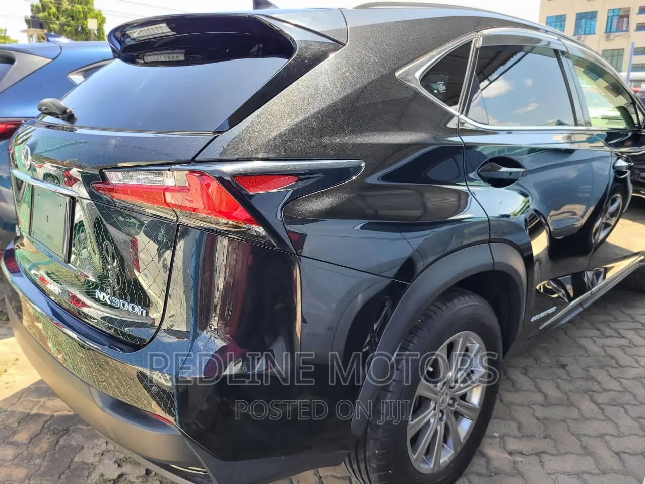 Lexus NX 300h Base 4x4 (2.5L 4cyl 2A) 2017 Black