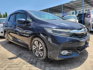 Honda Shuttle 1.5 G 2WD 2016 Black
