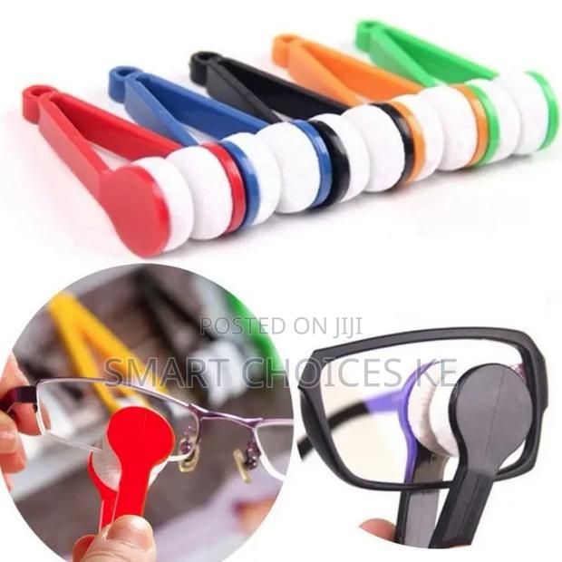 *Mini Portable Glasses Cleaning Rub Eyeglass Sunglasses