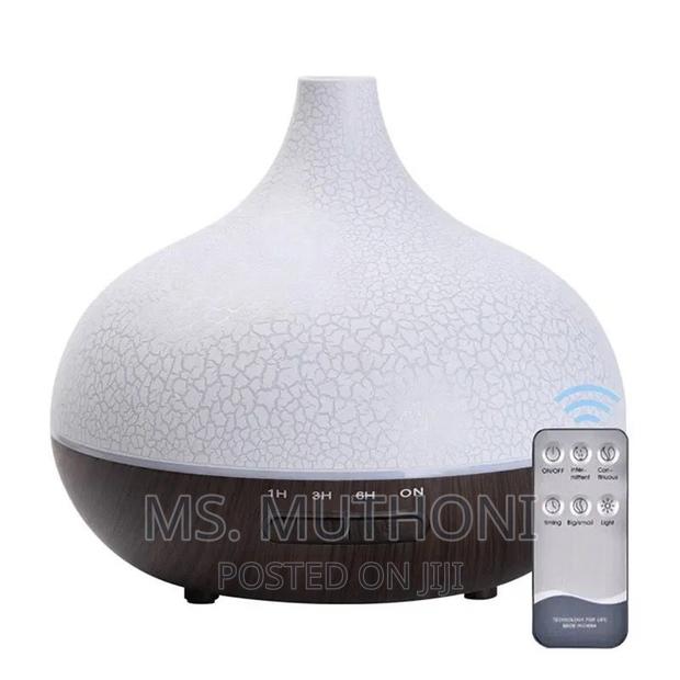 Humidifier 500ml 7 Shades of Lighting Remote and Charger