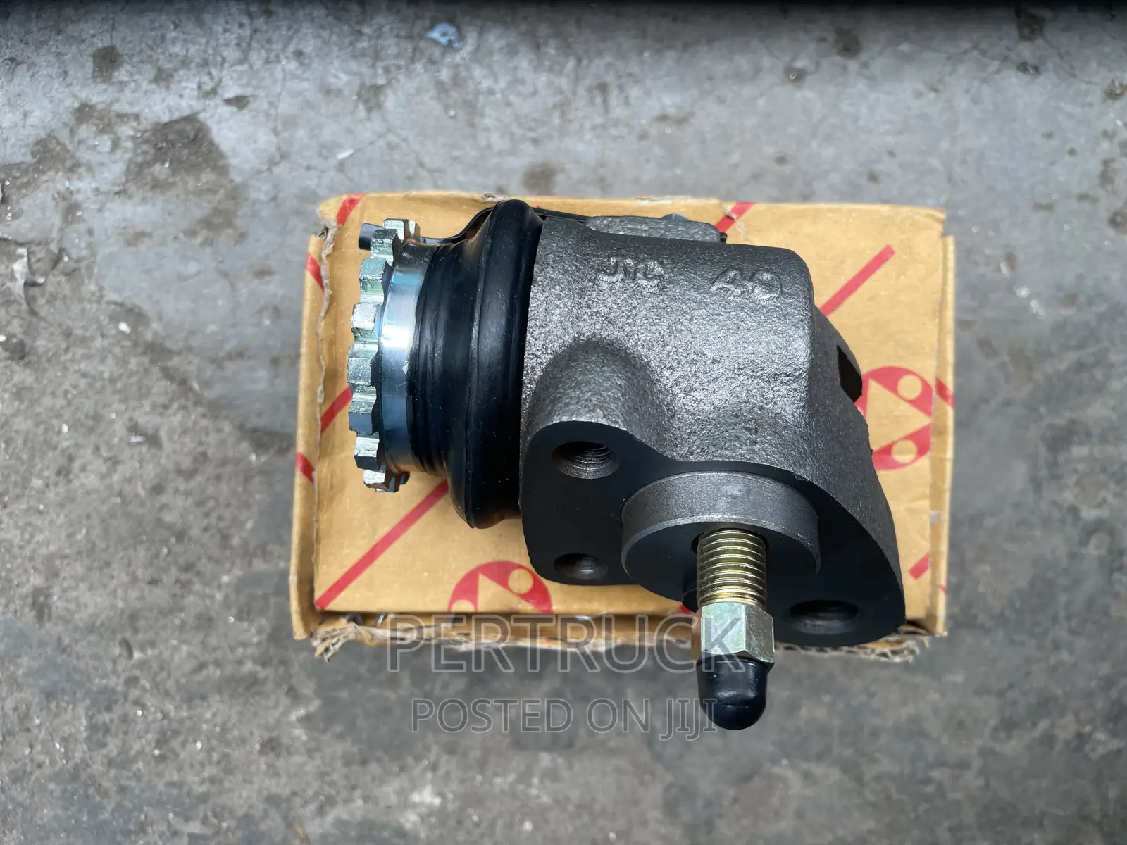 Wheel Cylinder Front for Isuzu FTS/Tx-55 Right and Left