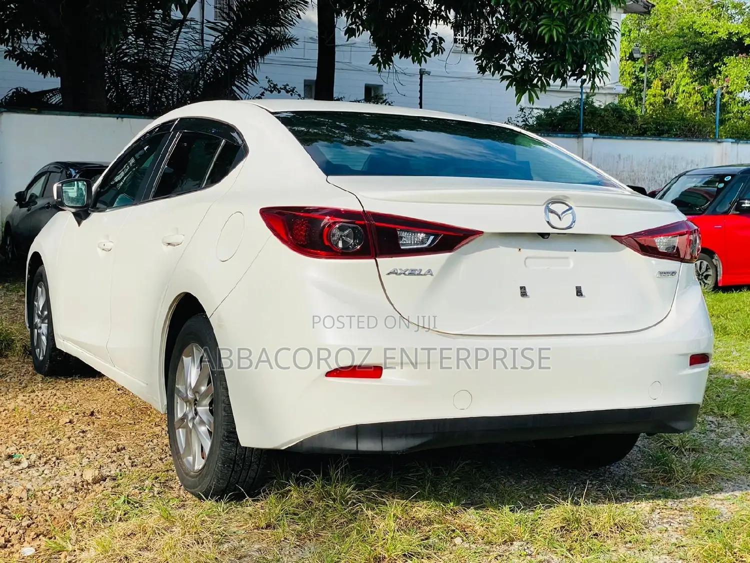 Mazda Axela 2016 Off white