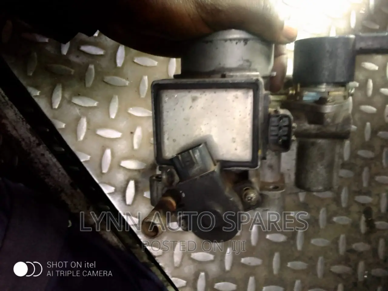 Nissan B14 QG15 Engine Throatle Body in Ngara Vehicle Parts