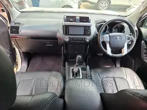 Toyota Land Cruiser Prado 2.7 2019 Pearl