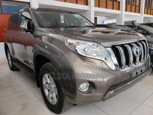 Toyota Land Cruiser Prado 2.8 D-4D 2016 Gray