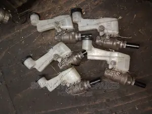 Toyota Sienta Brake Master Cylinders