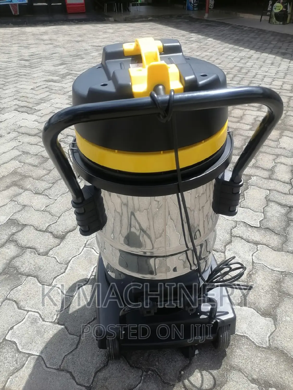 Wet Dry Carpet Cleaner AICO BRAND,50ltrs Capacity in Industrial Area