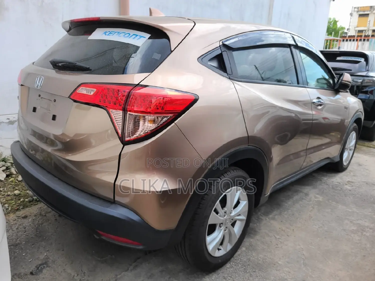 Honda Vezel 1.5 2WD 2016 Gold