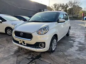 Toyota Passo 1.0 FWD 2017 White