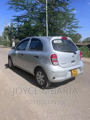 Nissan March 2013 Silver